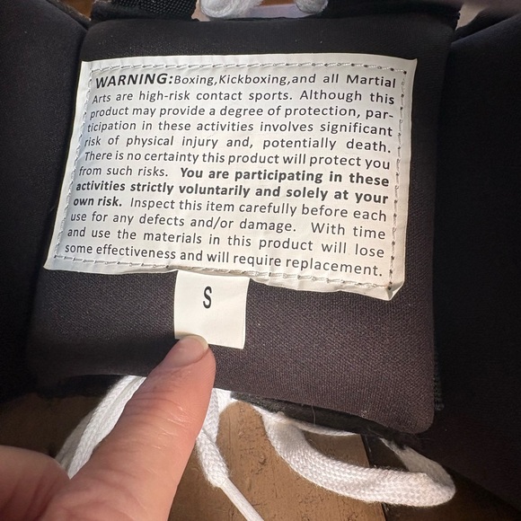 TITLE Boxing Headgear - Picture 3 of 7